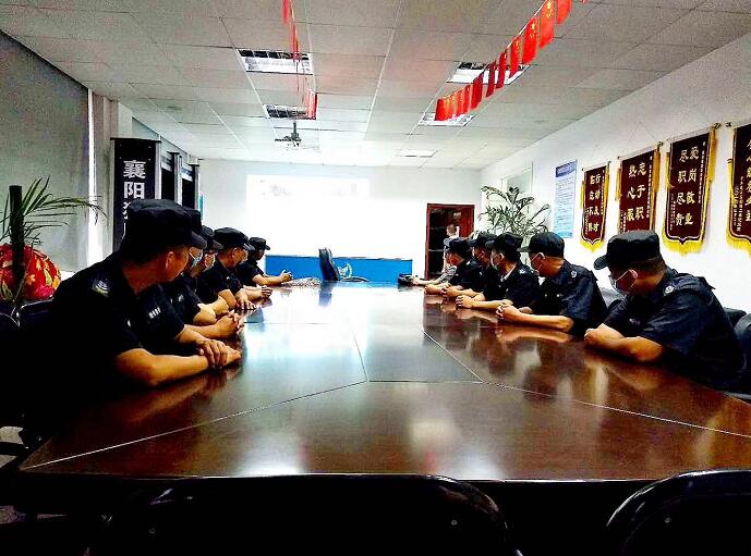 襄陽安保禮儀到底有沒有必要？聽說保安素質(zhì)都很低下？錯(cuò)！大錯(cuò)特錯(cuò)！