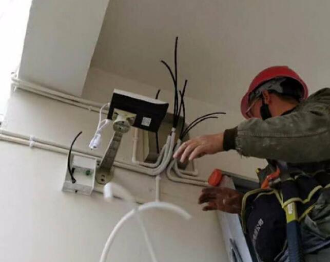 小知識：襄陽監(jiān)控系統(tǒng)安裝如何實(shí)現(xiàn)防盜報(bào)警功能！請看獵鷹介紹！