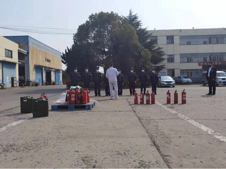 獵鷹保安公司積極組織，開展消防實戰(zhàn)演練，防患于未“燃”