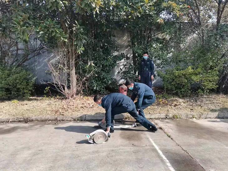 大型活動的時候，保安人員一般會制定這樣的應對措施的！